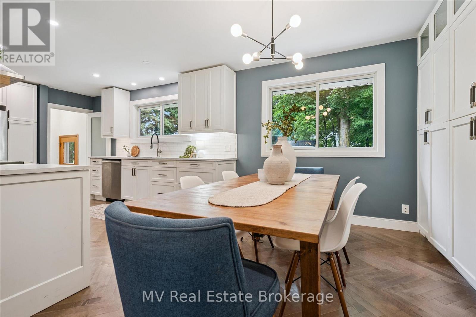 Photo 18 of 348 Colborne Street, Centre Wellington ON