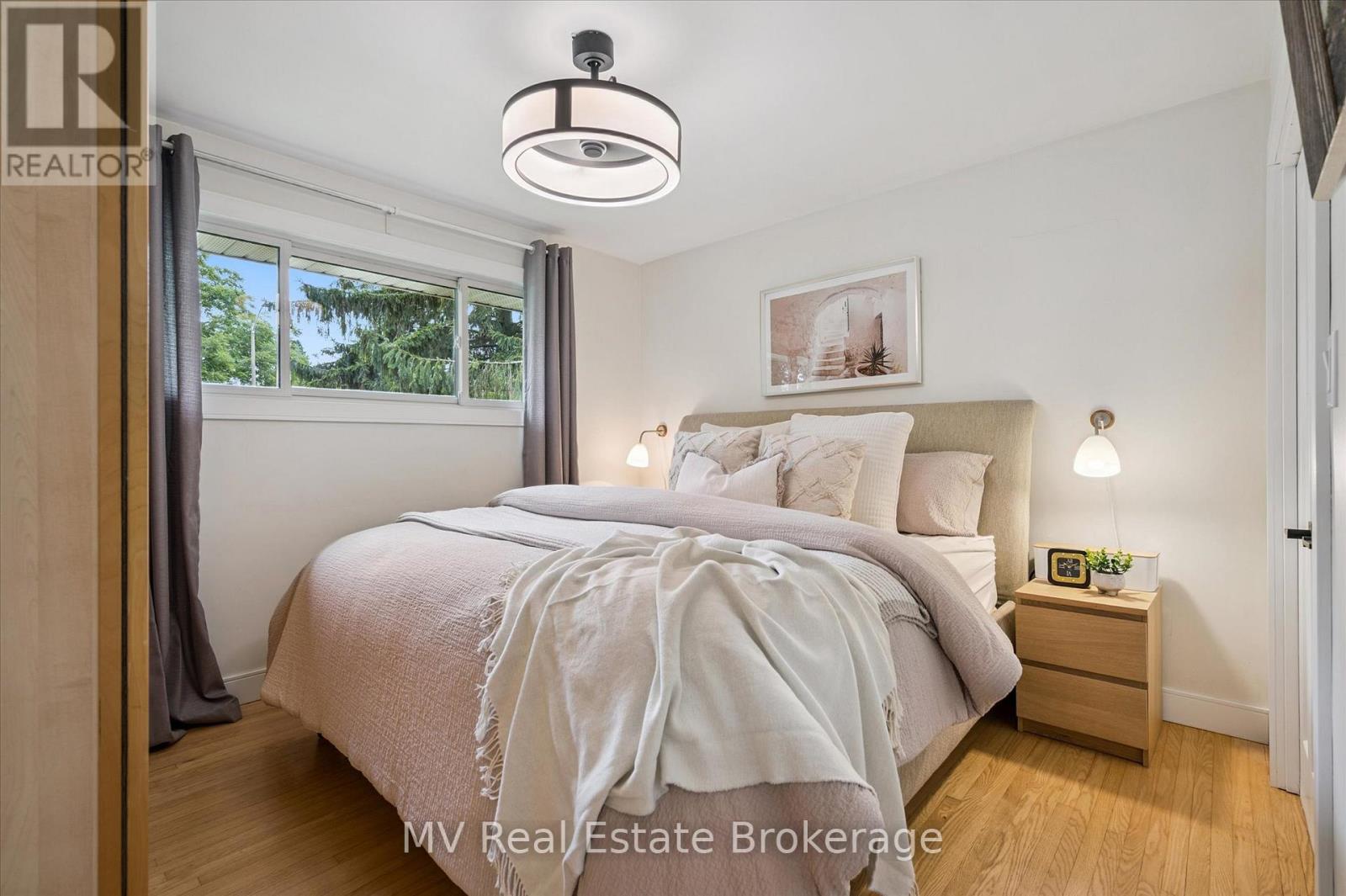 Photo 26 of 348 Colborne Street, Centre Wellington ON
