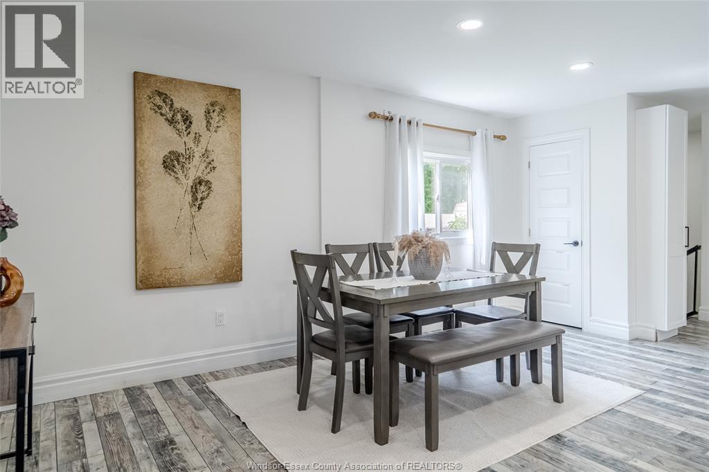 Photo 8 of 1721 South Cameron, Windsor ON