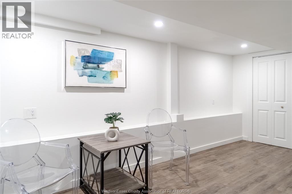 Photo 22 of 1721 South Cameron, Windsor ON