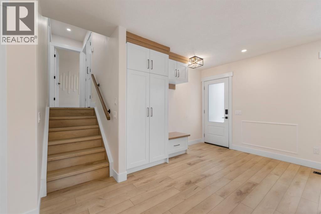 Photo 16 of 619 Arlington Drive Se, Calgary AB