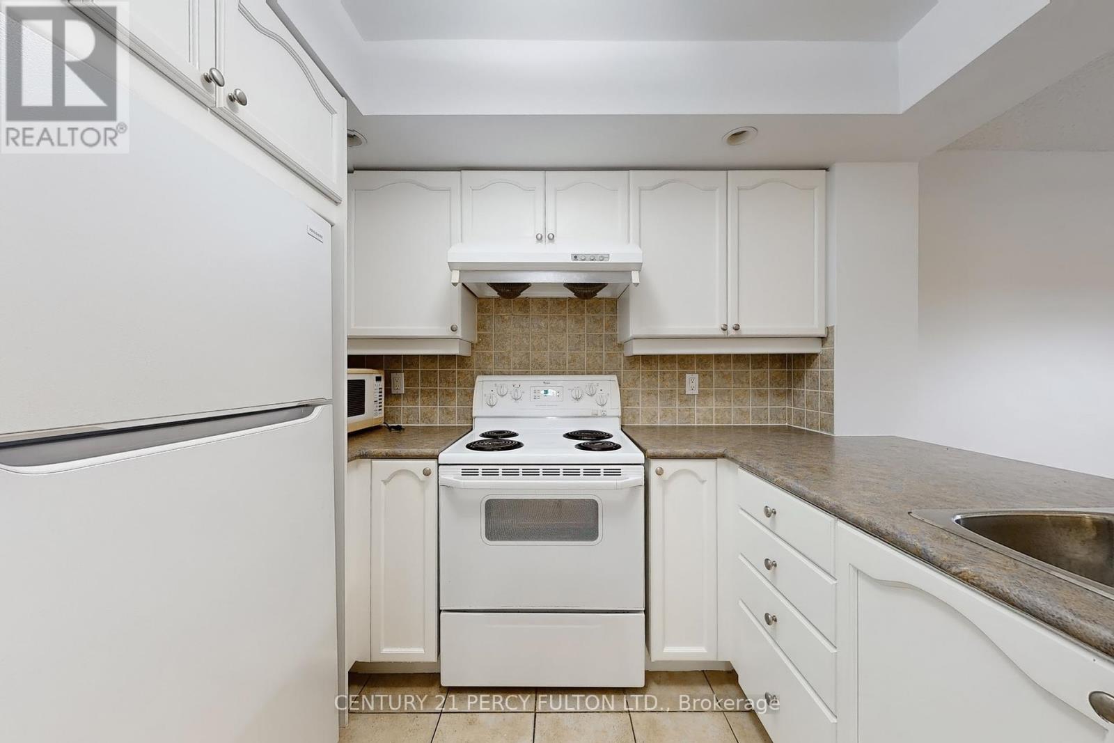 Photo 13 of 1008 5 Northtown Way, Toronto ON