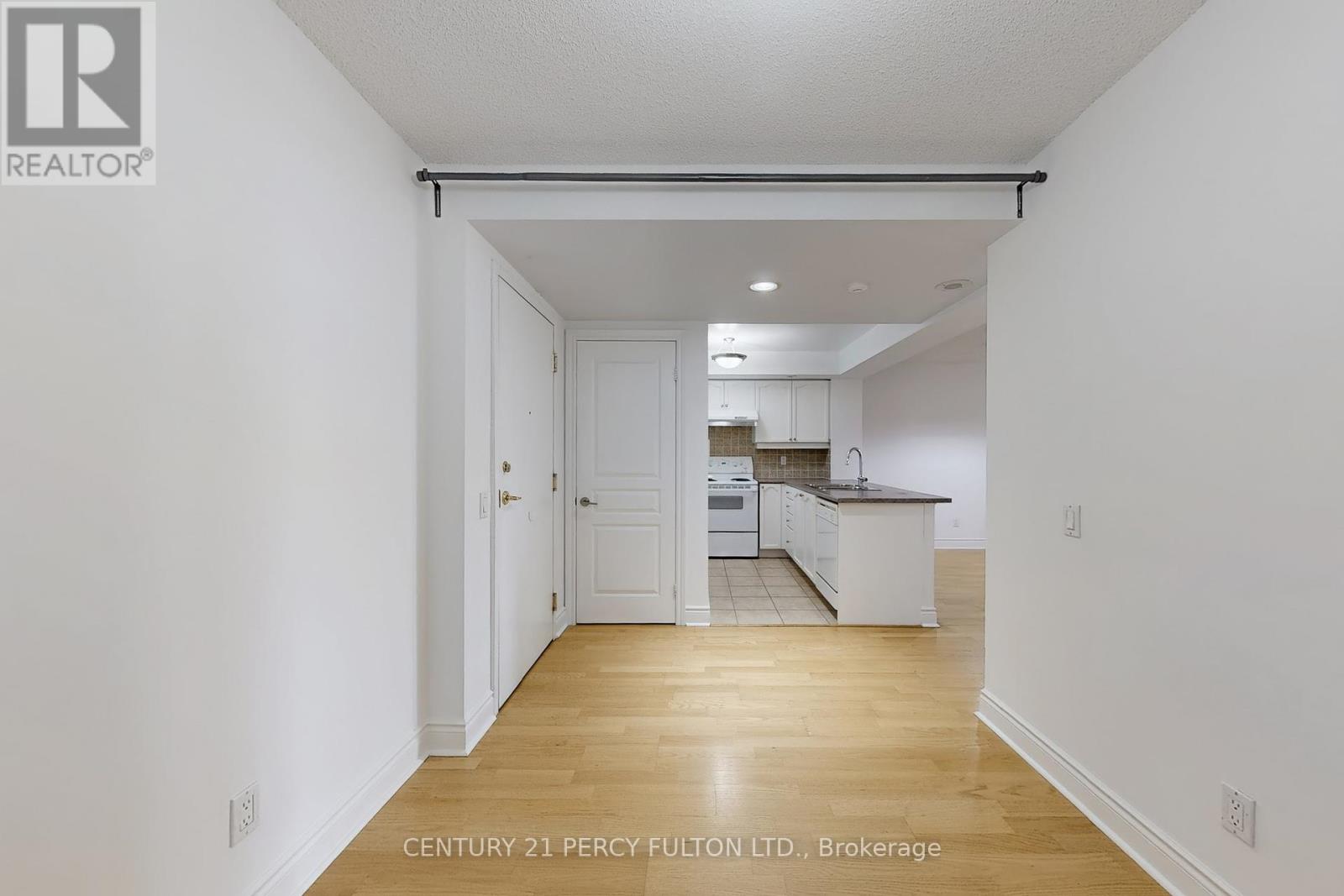 Photo 19 of 1008 5 Northtown Way, Toronto ON