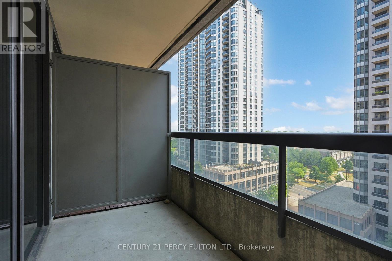 Photo 23 of 1008 5 Northtown Way, Toronto ON