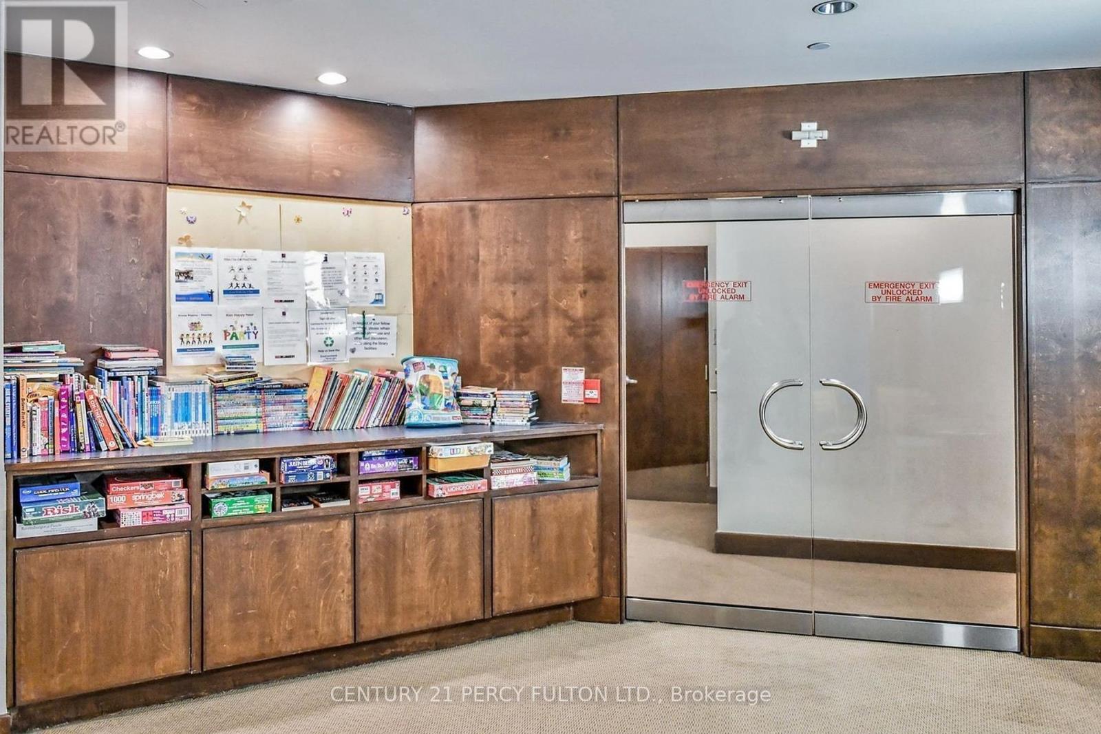 Photo 30 of 1008 5 Northtown Way, Toronto ON