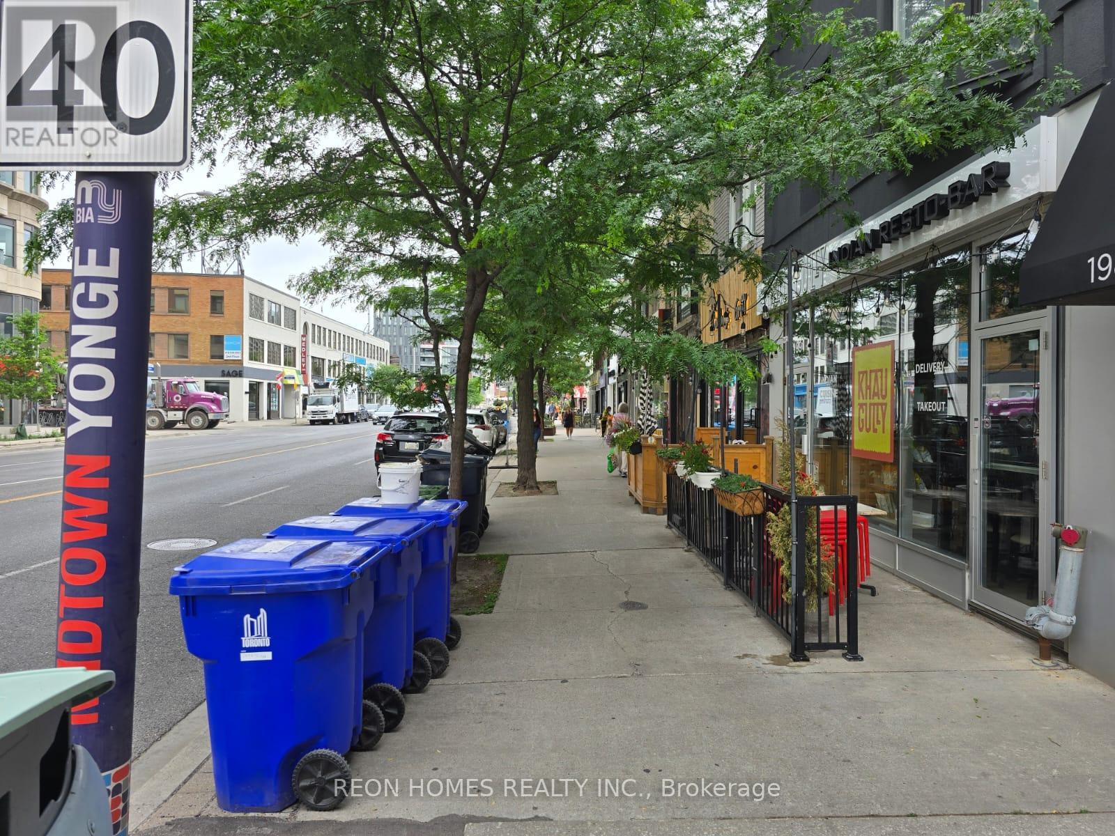 Photo 12 of 1991 Yonge Street, Toronto ON