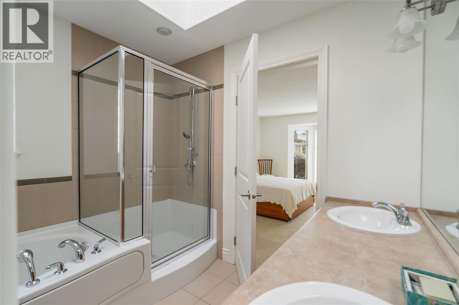 1267 Roberton Blvd, French Creek