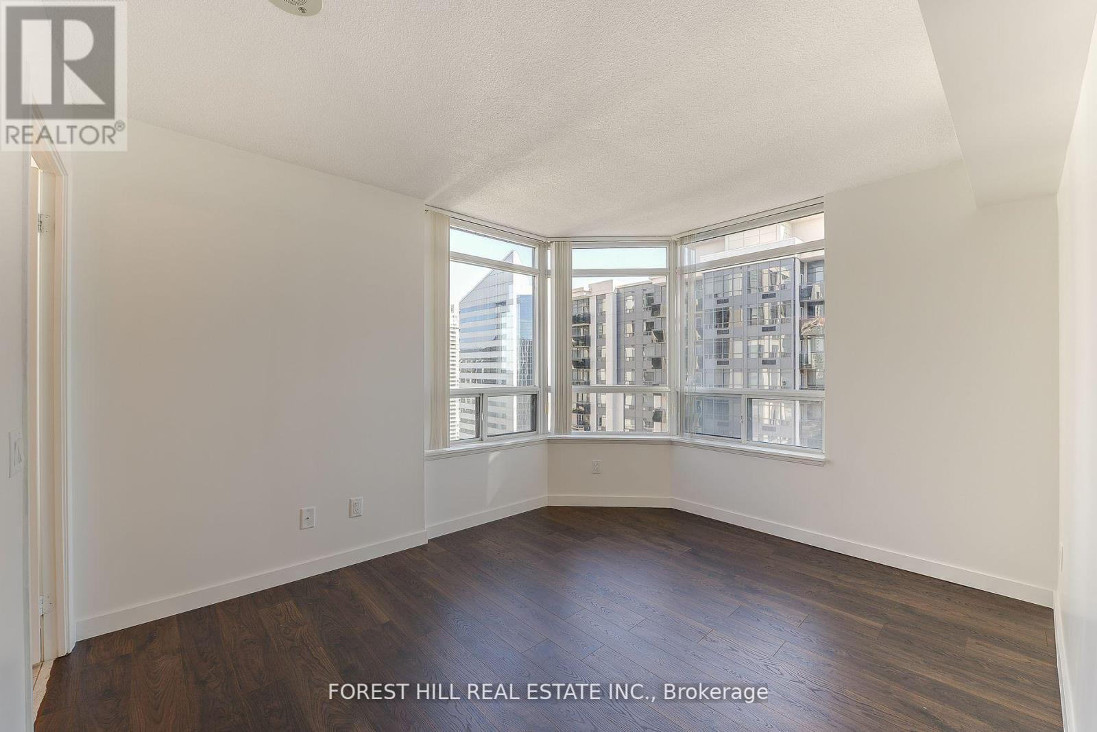 Photo 26 of 2711 153 Beecroft Road, Toronto ON