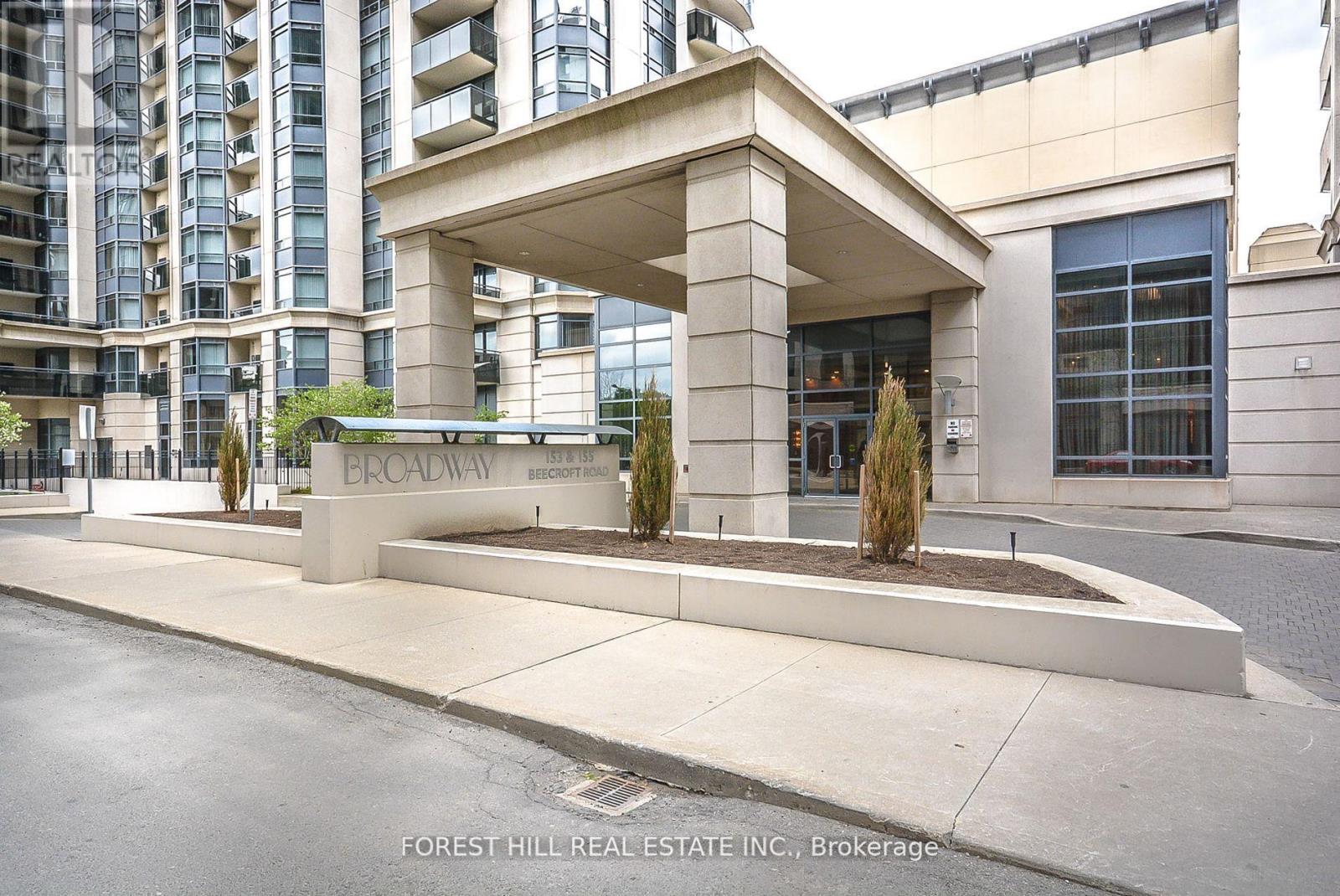 Photo 7 of 2711 153 Beecroft Road, Toronto ON