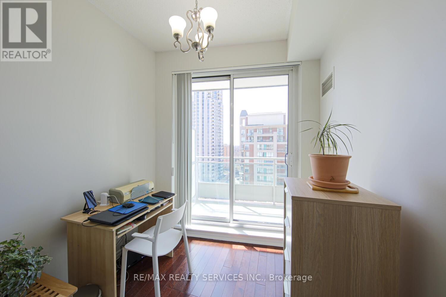 Photo 10 of 1215 60 Byng Avenue, Toronto ON