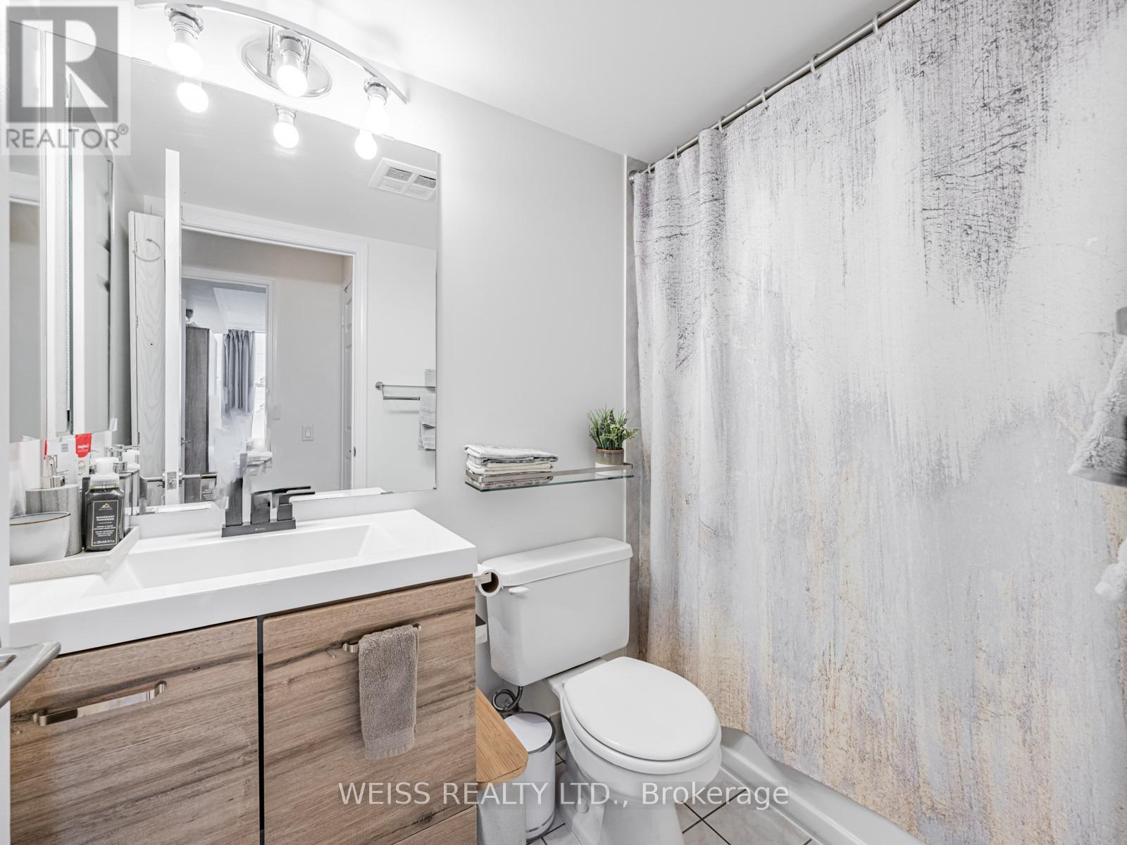 Photo 11 of 303 83 Borough Drive, Toronto ON