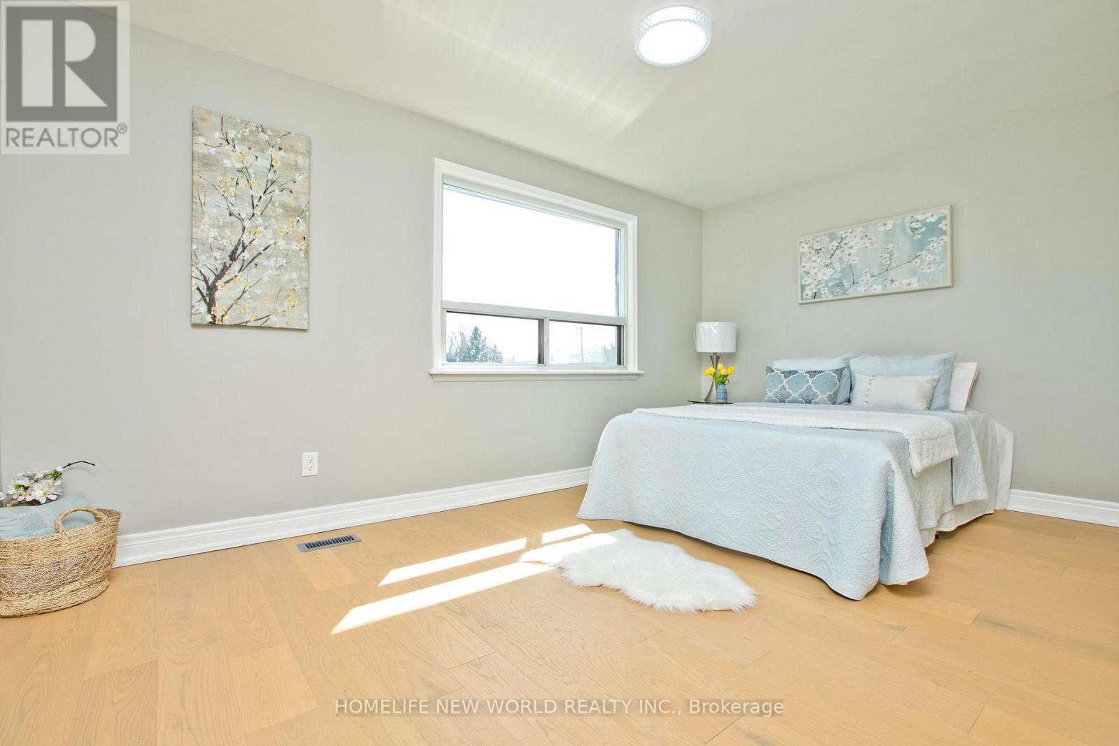 Photo 19 of 3 Moira Avenue, Toronto ON