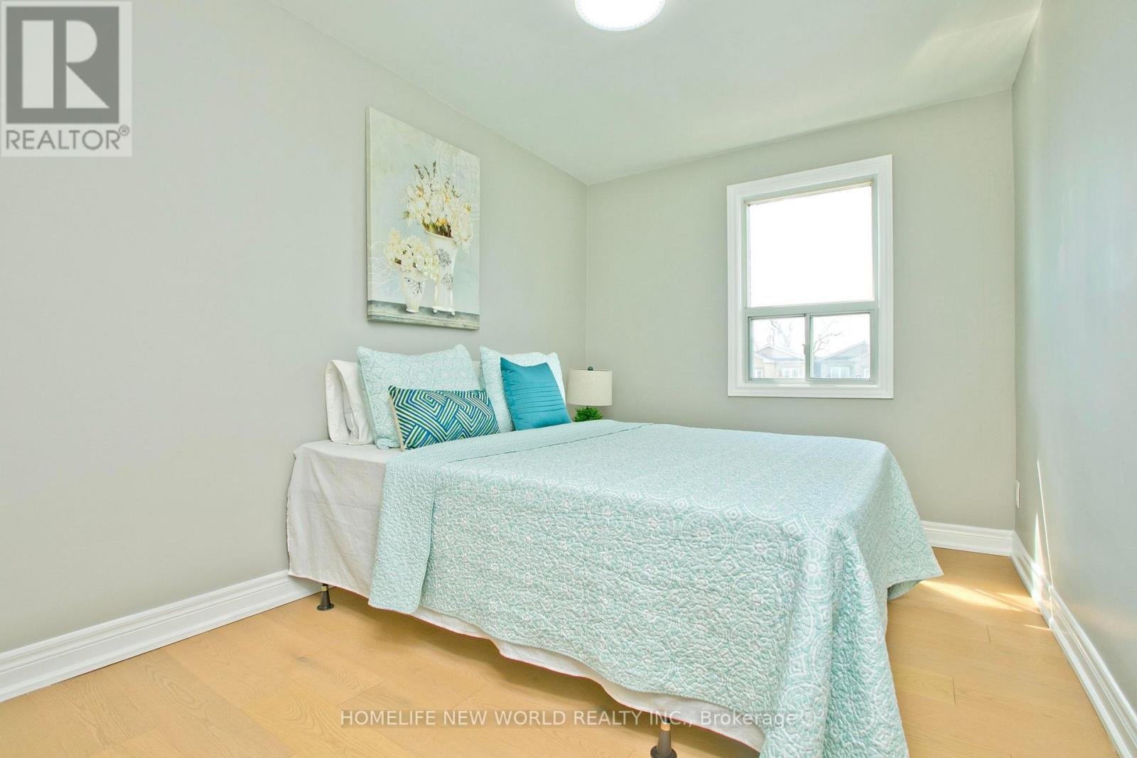 Photo 15 of 3 Moira Avenue, Toronto ON
