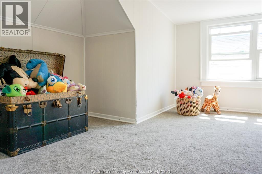 Photo 10 of 934 Church Street, Windsor ON