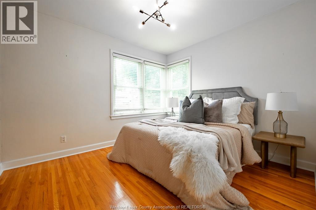 Photo 26 of 866 Belleperche Pl, Windsor ON