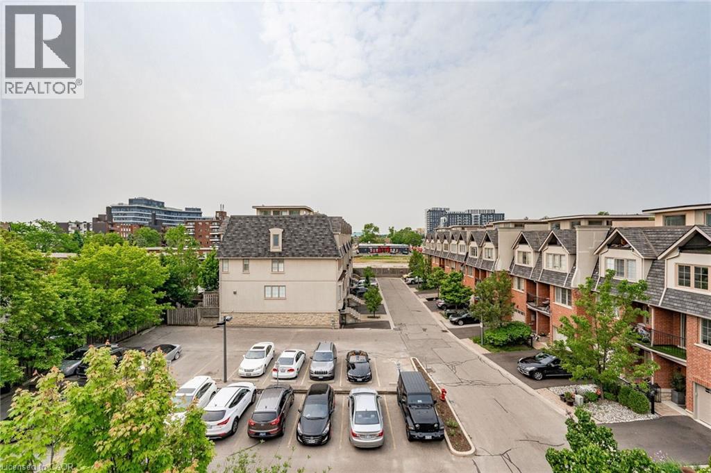 Photo 27 of 90 Nelson Street Unit 30, Oakville ON