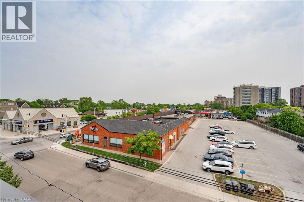 Photo 32 of 90 Nelson Street Unit 30, Oakville ON