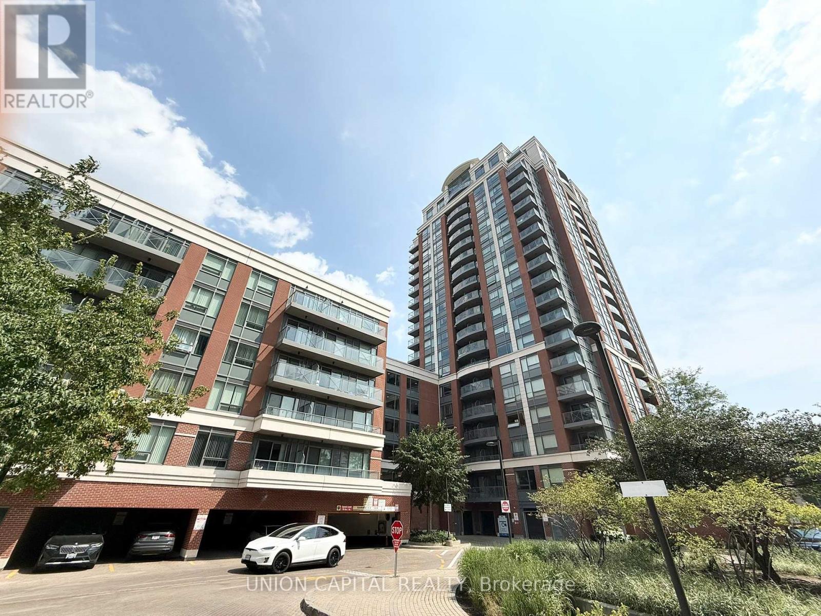 Photo 21 of 503 8200 Birchmount Road, Markham ON