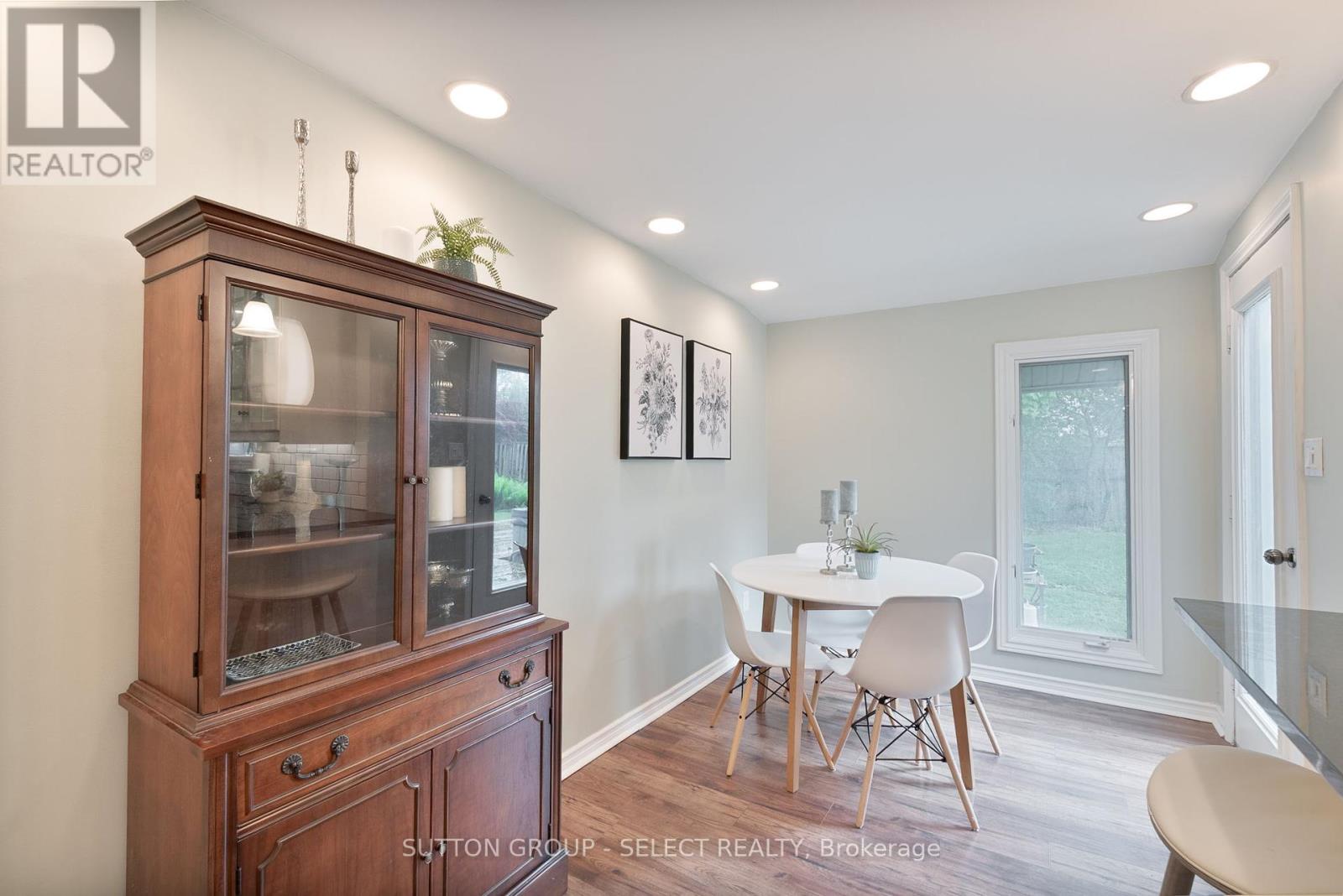 Photo 1 of 570 Kingsway Avenue, London North ON