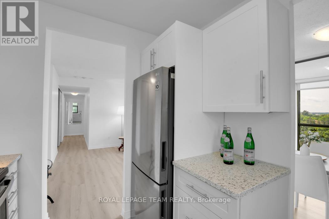 Photo 19 of 904 2871 Richmond Road, Ottawa ON
