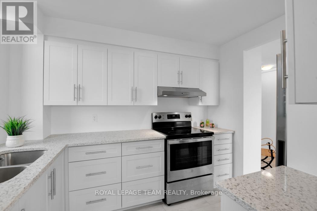 Photo 30 of 904 2871 Richmond Road, Ottawa ON