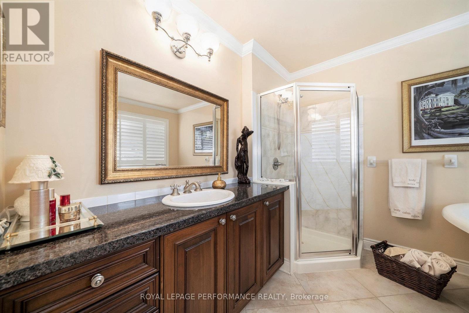 Photo 19 of 21 Berry Glen Street, Ottawa ON
