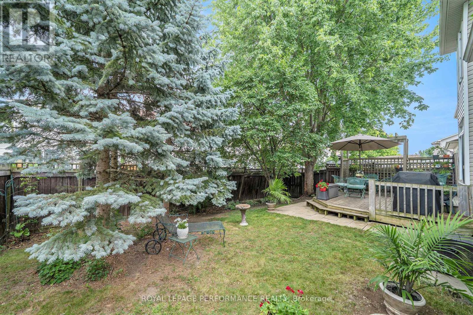 Photo 30 of 21 Berry Glen Street, Ottawa ON
