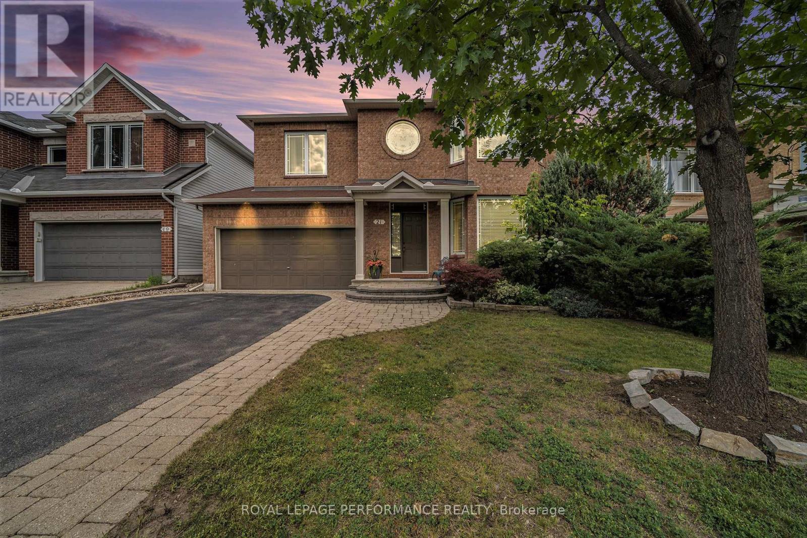 Photo 37 of 21 Berry Glen Street, Ottawa ON