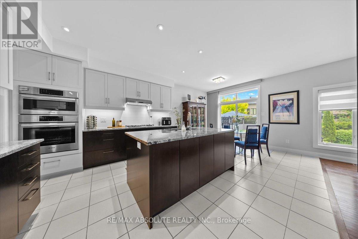 Photo 18 of 706 Bridleglen Crescent, Ottawa ON