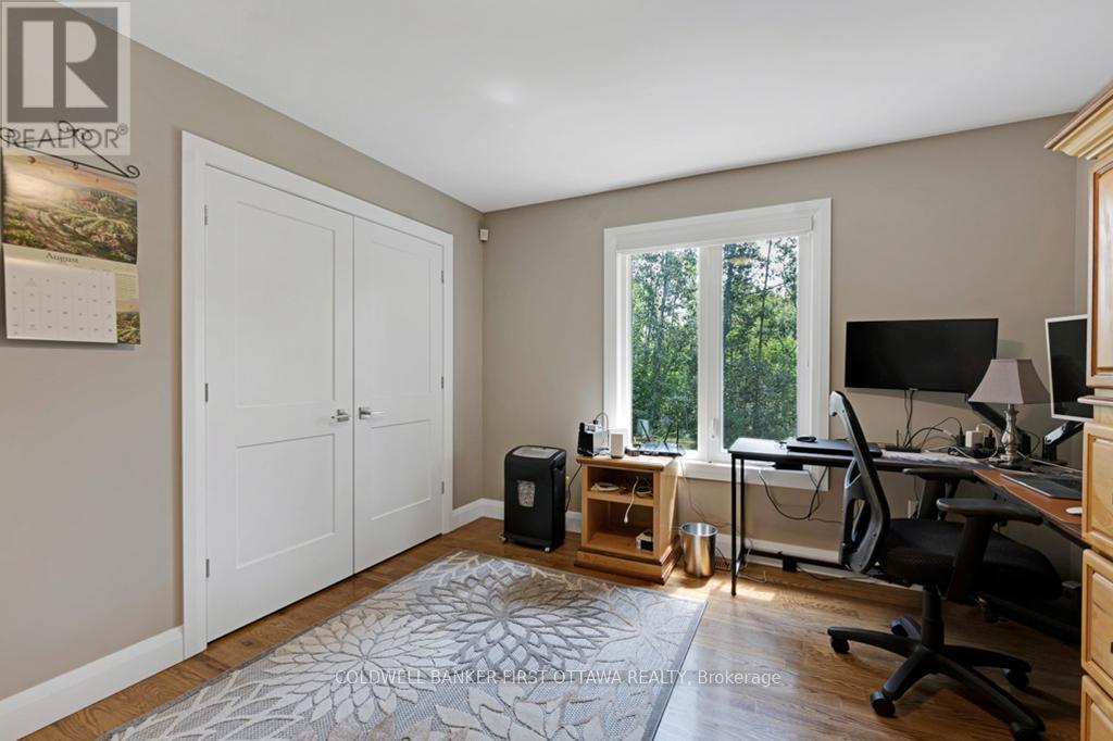 Photo 19 of 22 Rideau Crossing Crescent, North Grenville ON
