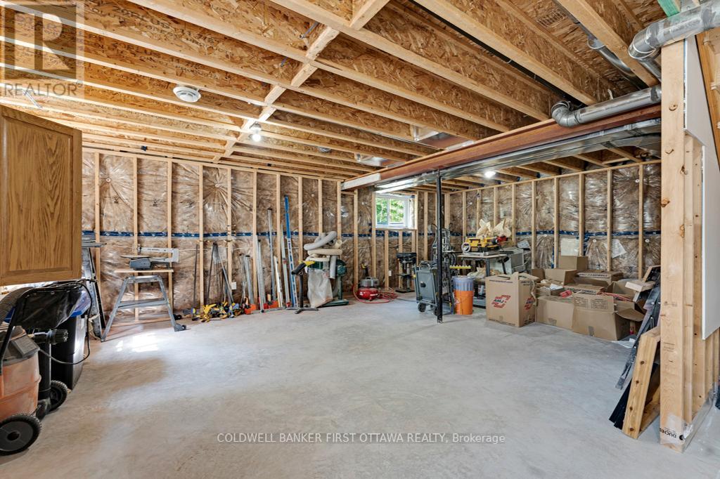 Photo 25 of 22 Rideau Crossing Crescent, North Grenville ON