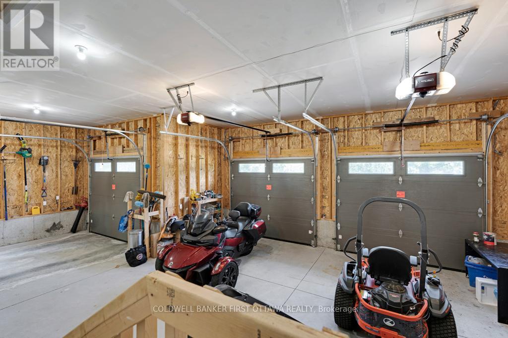 Photo 27 of 22 Rideau Crossing Crescent, North Grenville ON