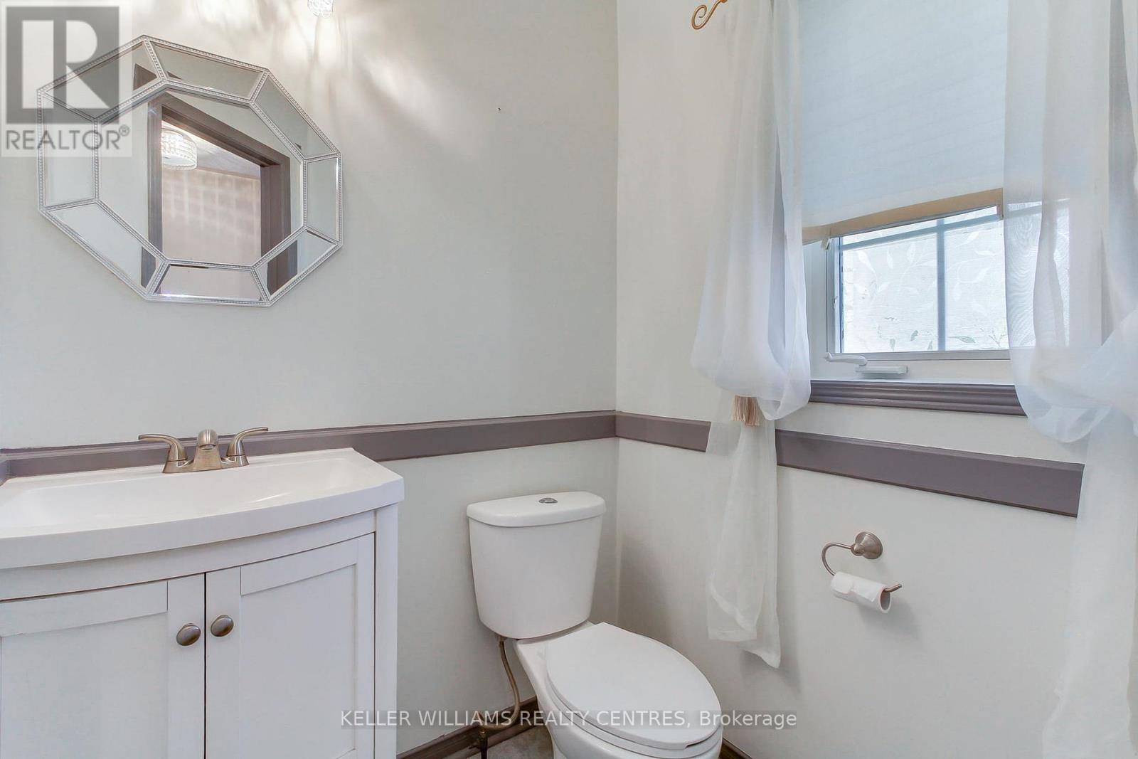 Photo 21 of 14 Nautical Drive, Brampton ON