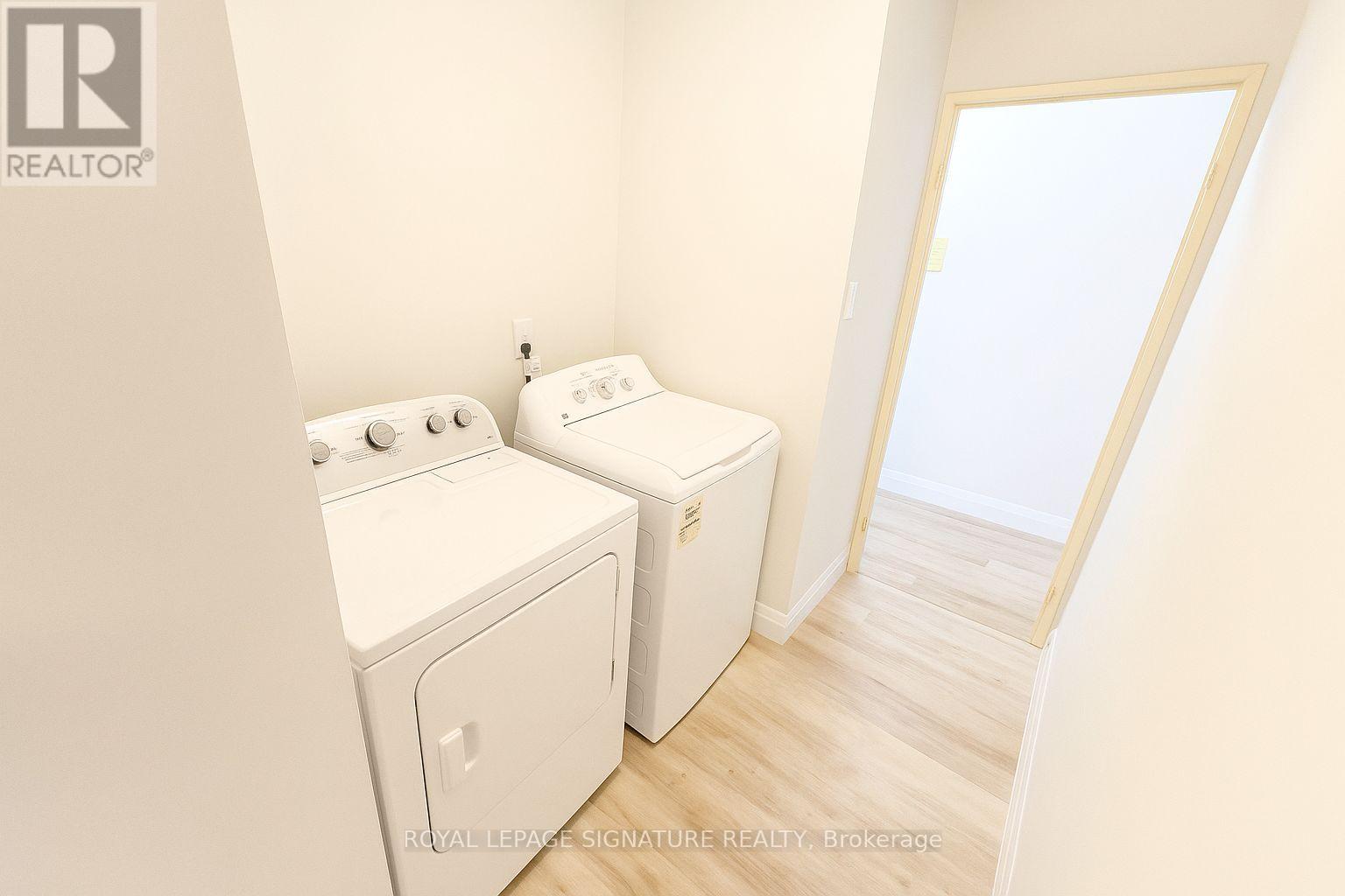 Photo 2 of 810 65 Southport Street, Toronto ON