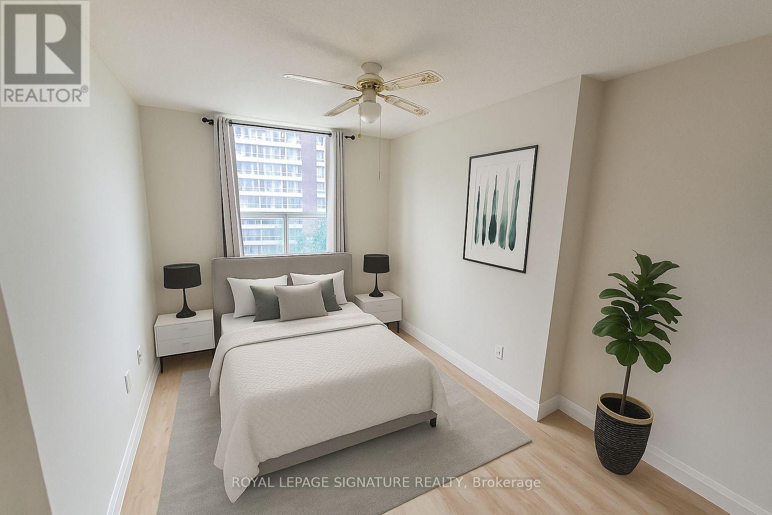 Photo 9 of 810 65 Southport Street, Toronto ON
