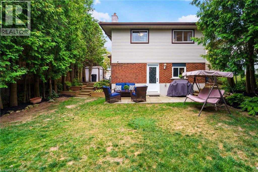 Photo 45 of 444 Queen Victoria Drive, Hamilton ON
