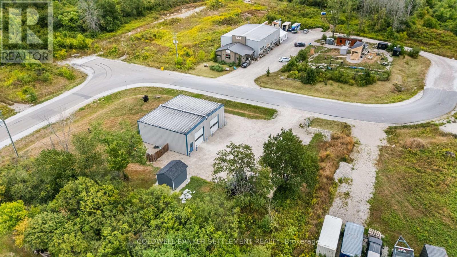 Photo 8 of 19 Warren Crescent, Perth ON