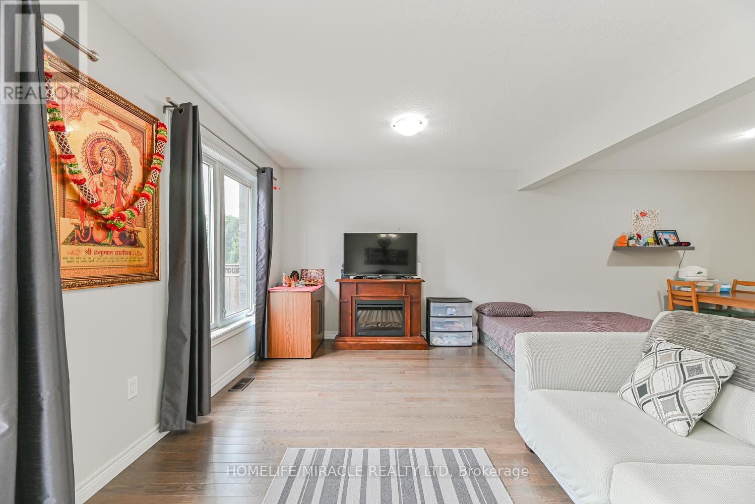 Photo 12 of 14 20 Lawson Street, East Luther Grand Valley ON