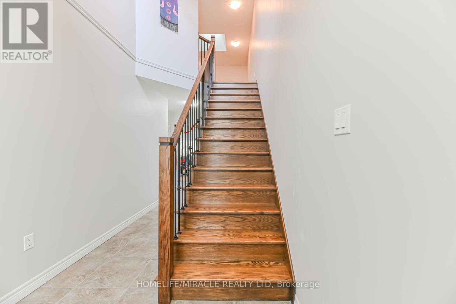 Photo 11 of 14 20 Lawson Street, East Luther Grand Valley ON
