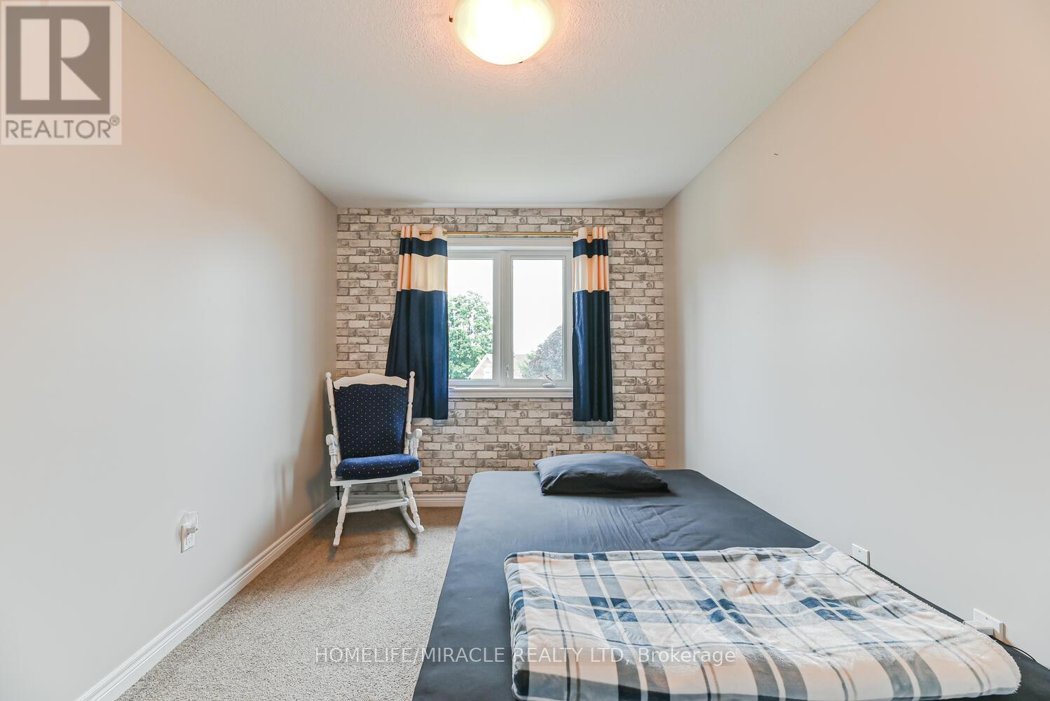 Photo 2 of 14 20 Lawson Street, East Luther Grand Valley ON