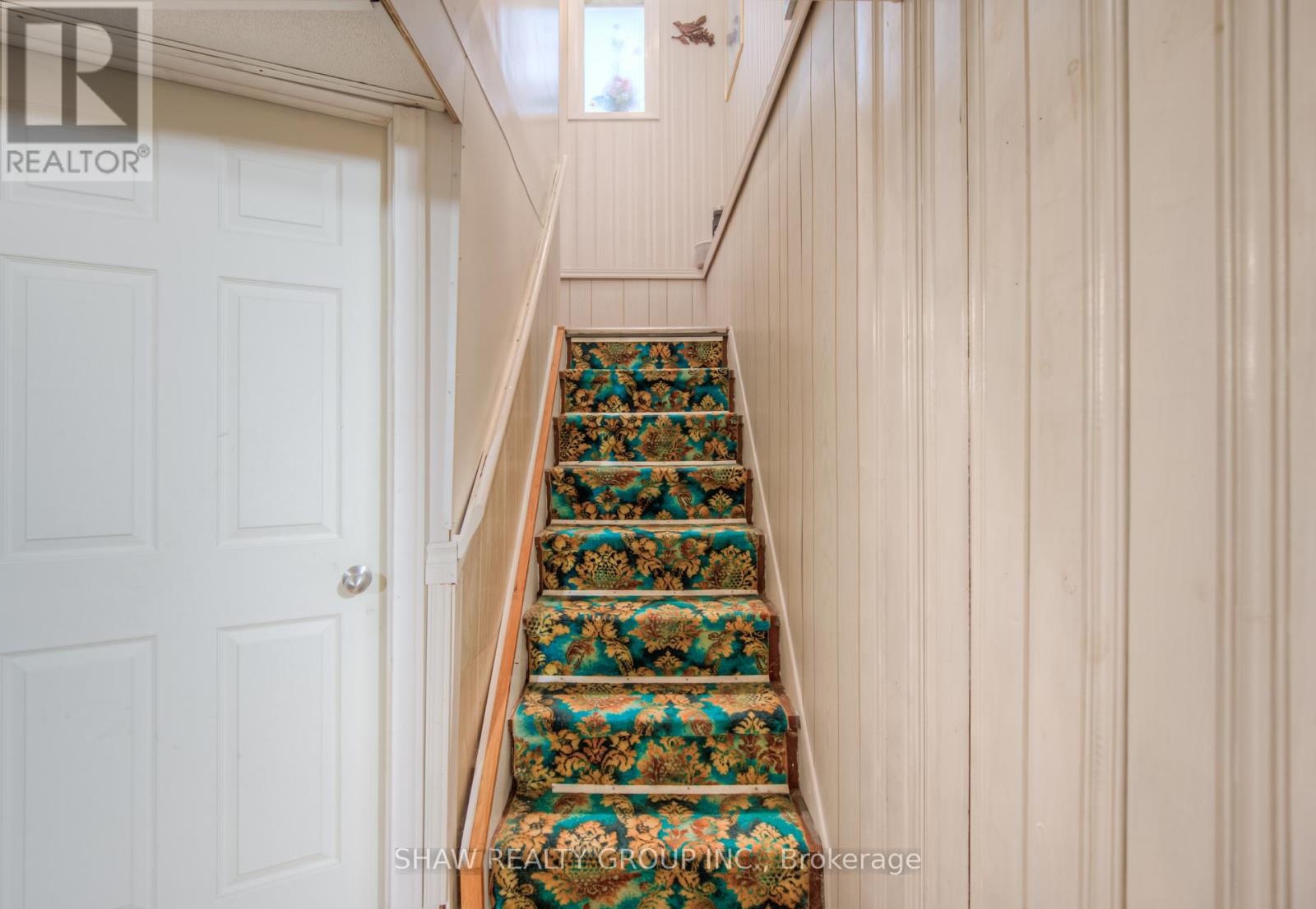 Photo 15 of 1745 Briarwood Drive, Cambridge ON