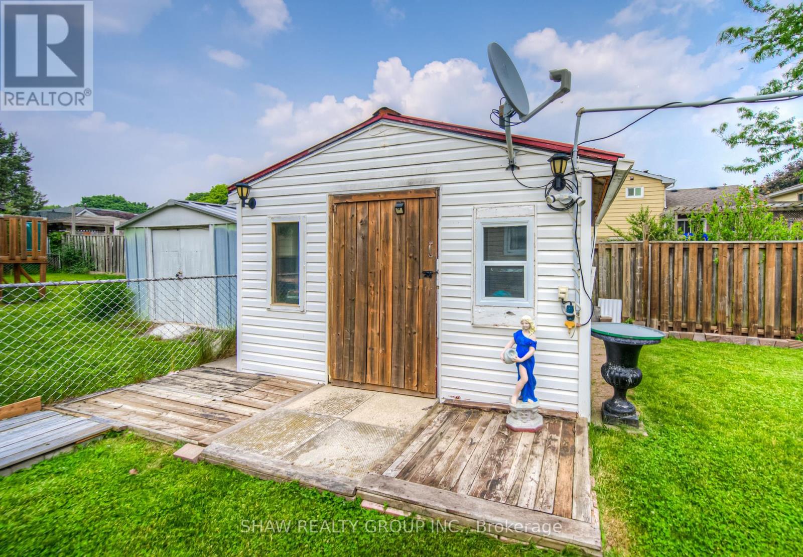Photo 32 of 1745 Briarwood Drive, Cambridge ON