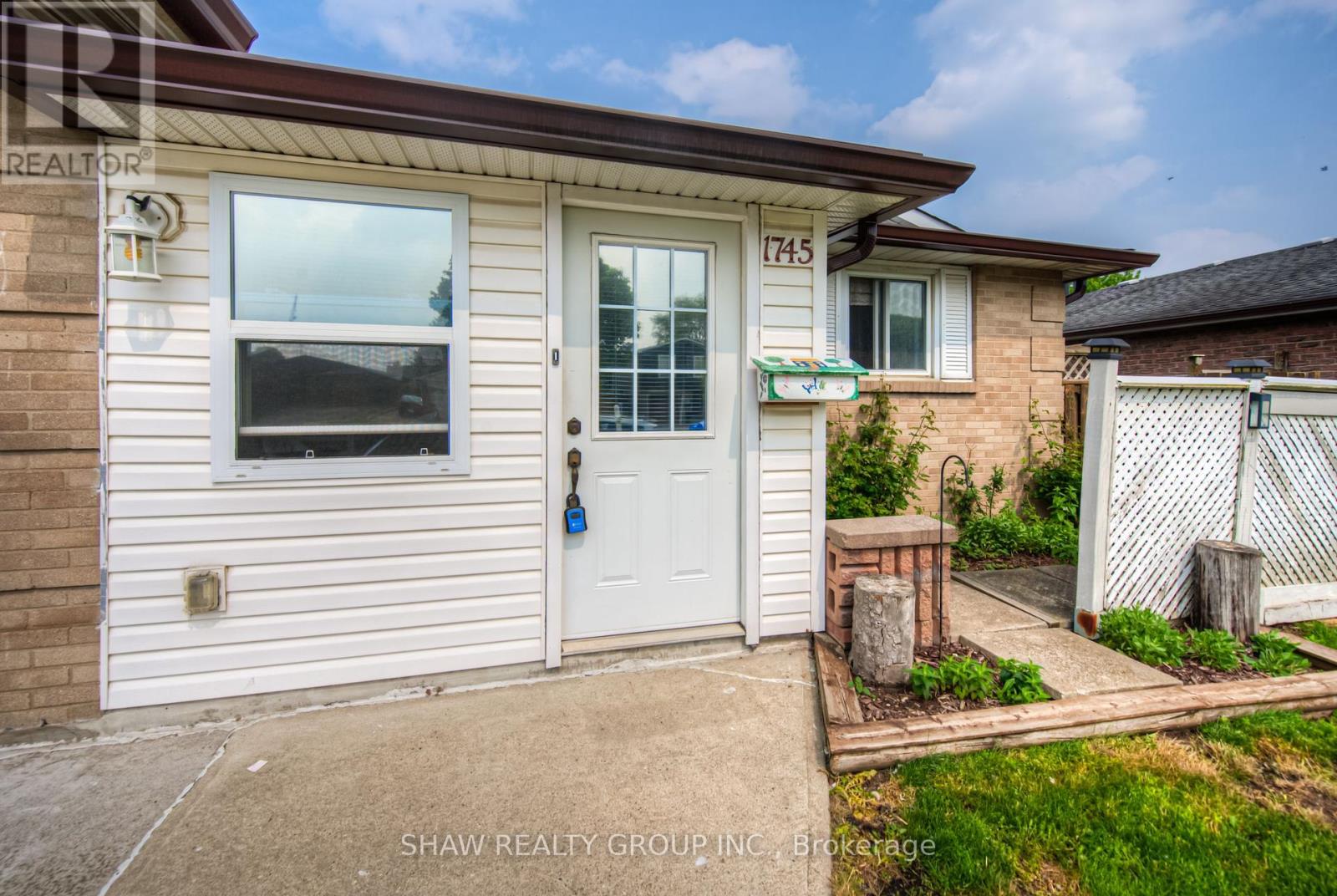 Photo 44 of 1745 Briarwood Drive, Cambridge ON