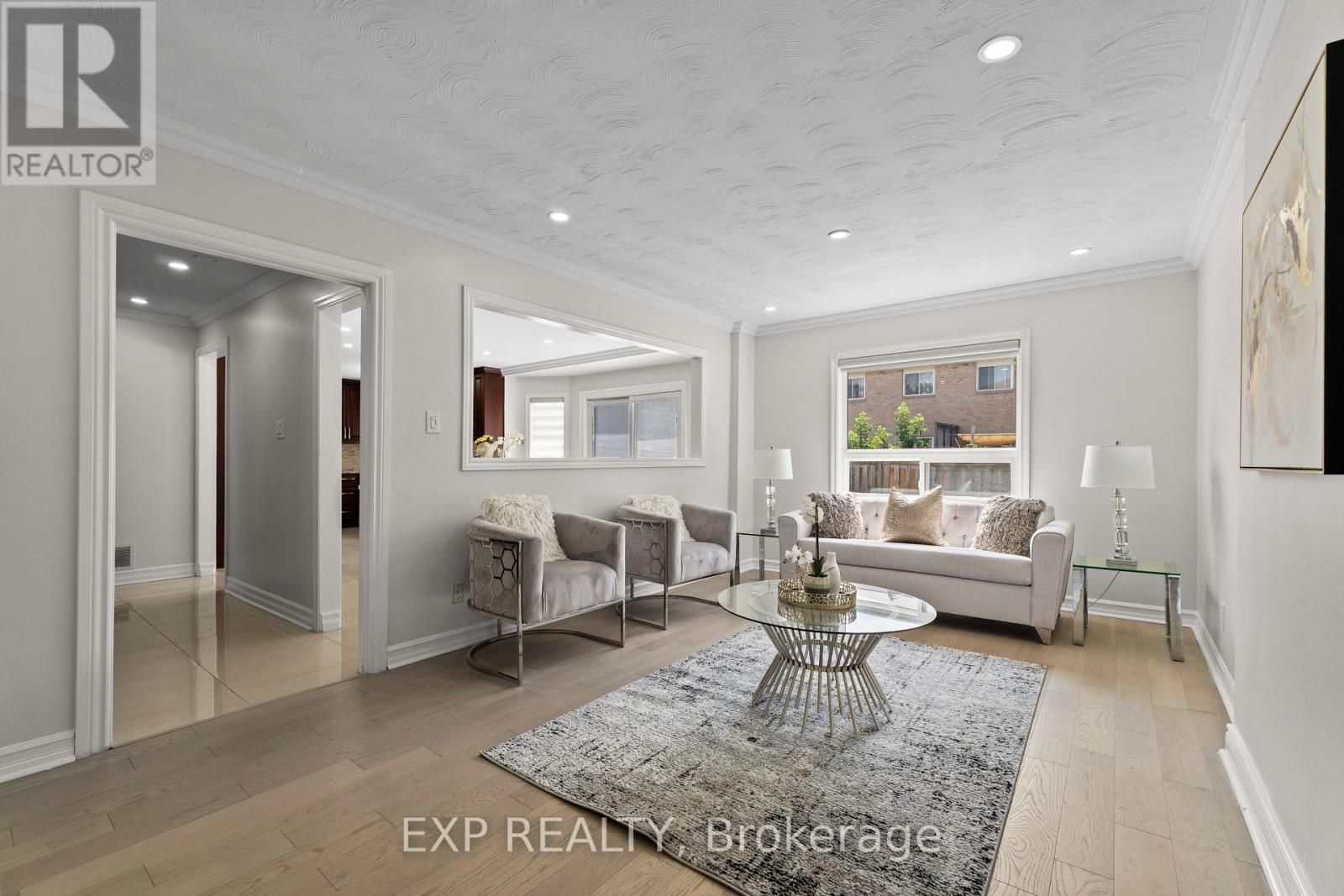 Photo 11 of 28 Fairlight Street, Brampton ON