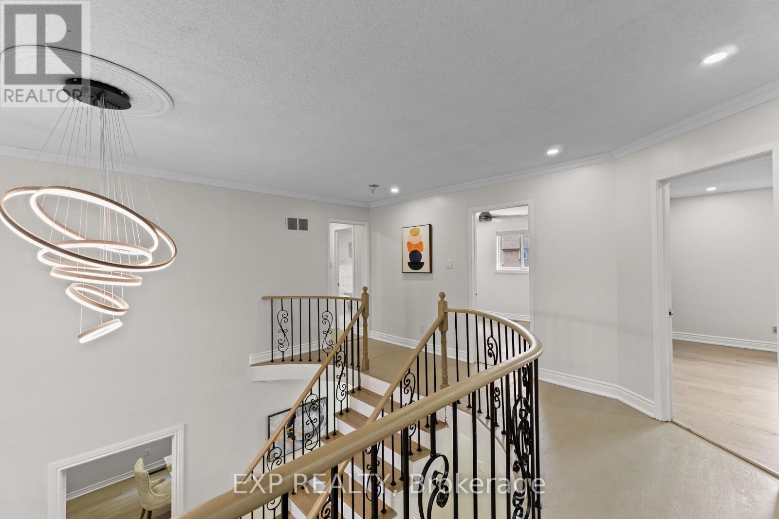 Photo 25 of 28 Fairlight Street, Brampton ON