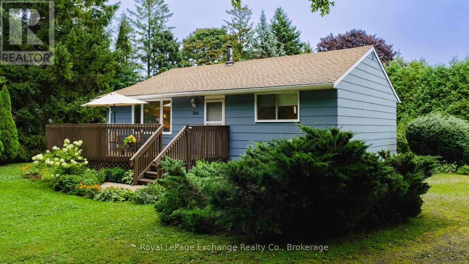 304 SAUK COURT E