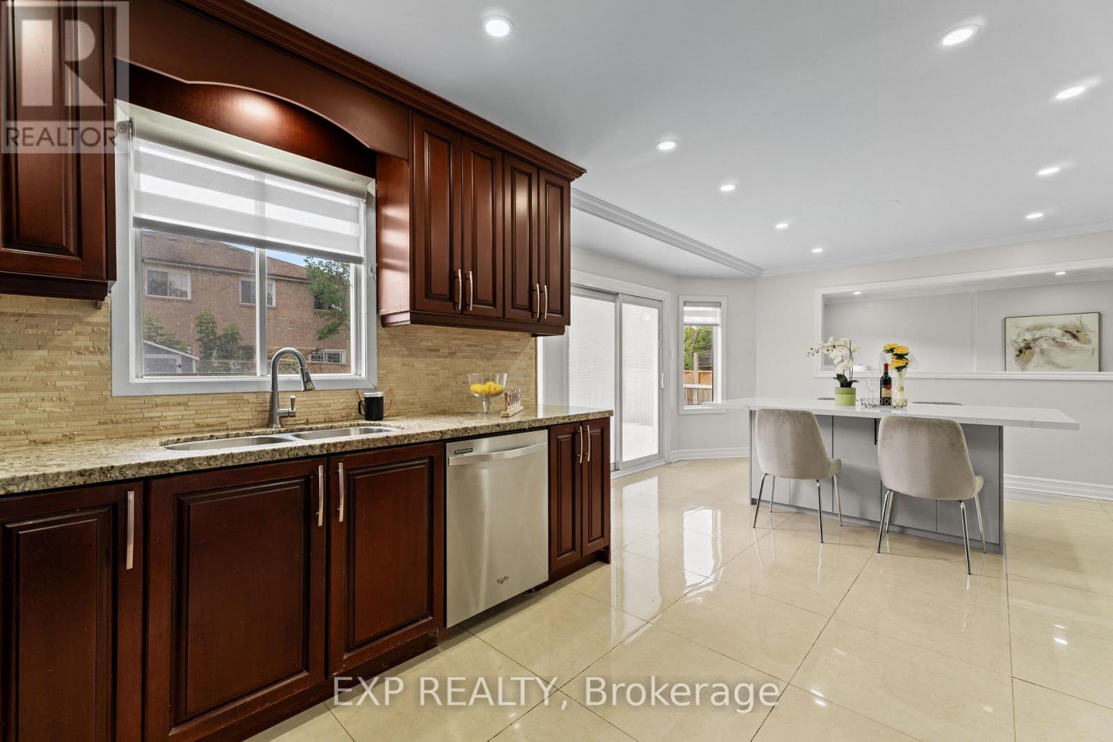 Photo 16 of 28 Fairlight Street, Brampton ON