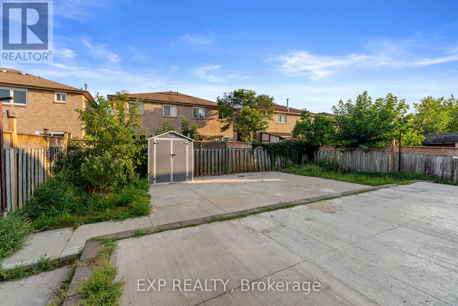 Photo 39 of 28 Fairlight Street, Brampton ON