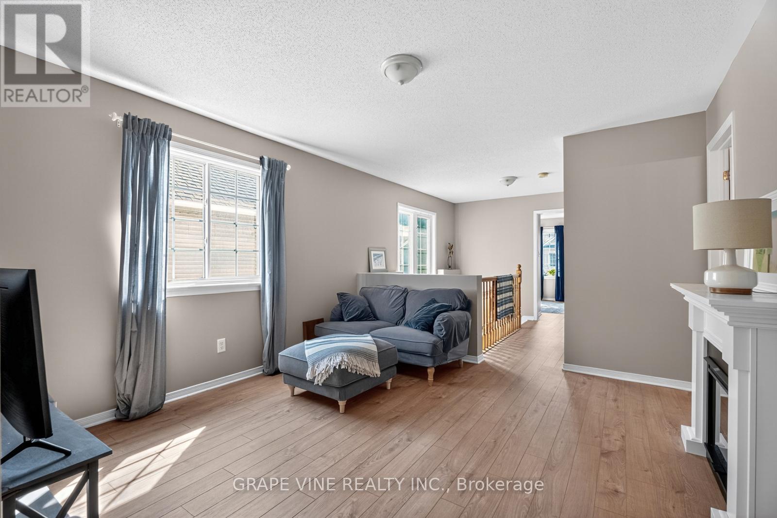 Photo 22 of 21 Fieldberry Private, Ottawa ON