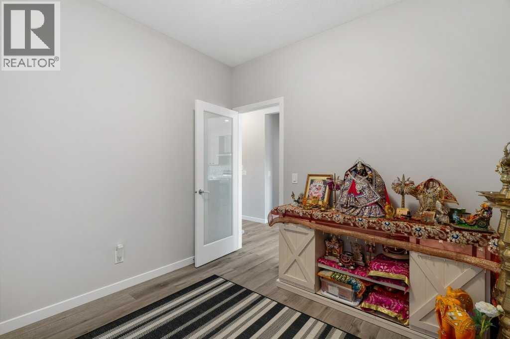 Photo 17 of 234 Carringsby Way Nw, Calgary AB